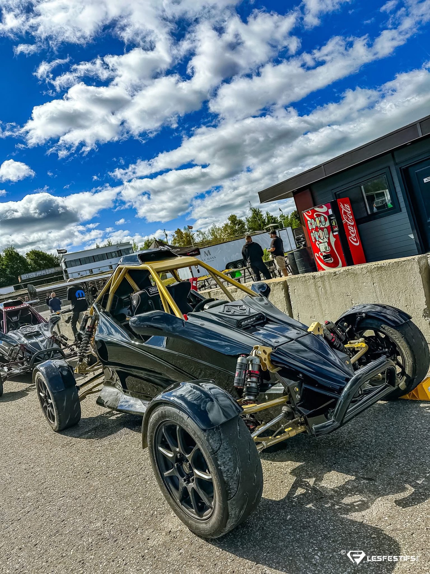Rallykart Revo One — Gold Edition