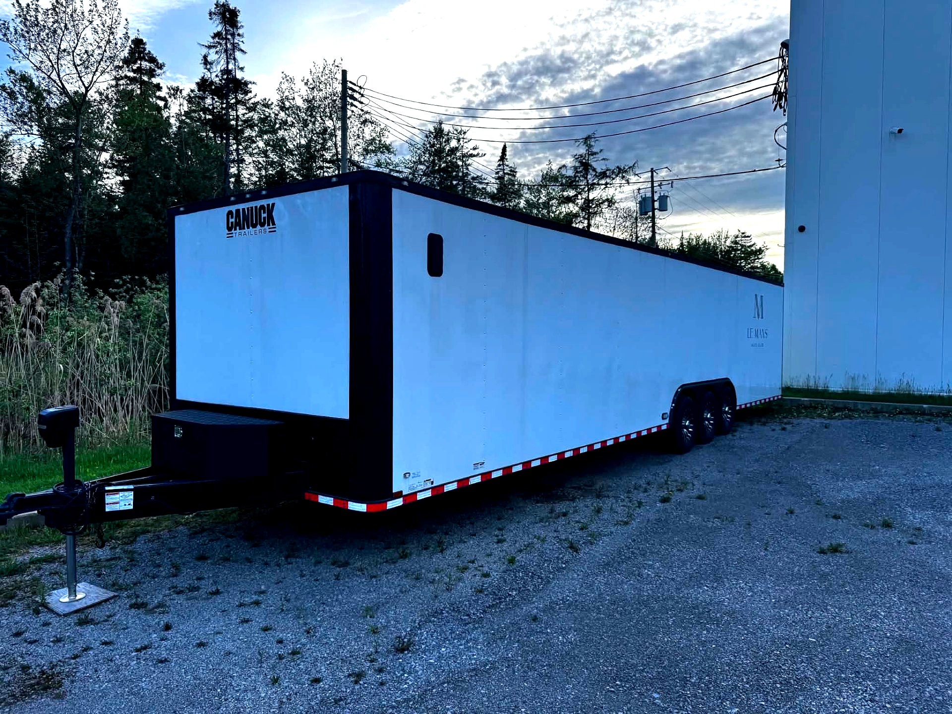 Remorque Fermée Canuck 36 Pieds